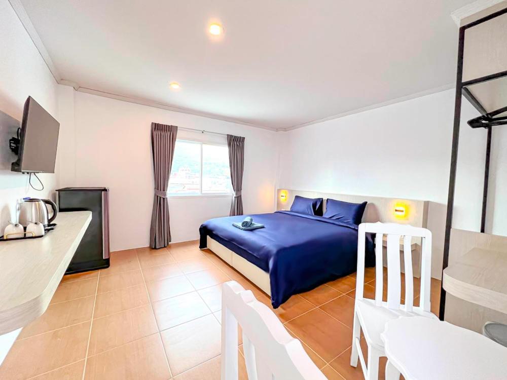 88 House Patong Exterior foto