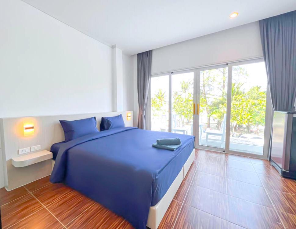 88 House Patong Exterior foto